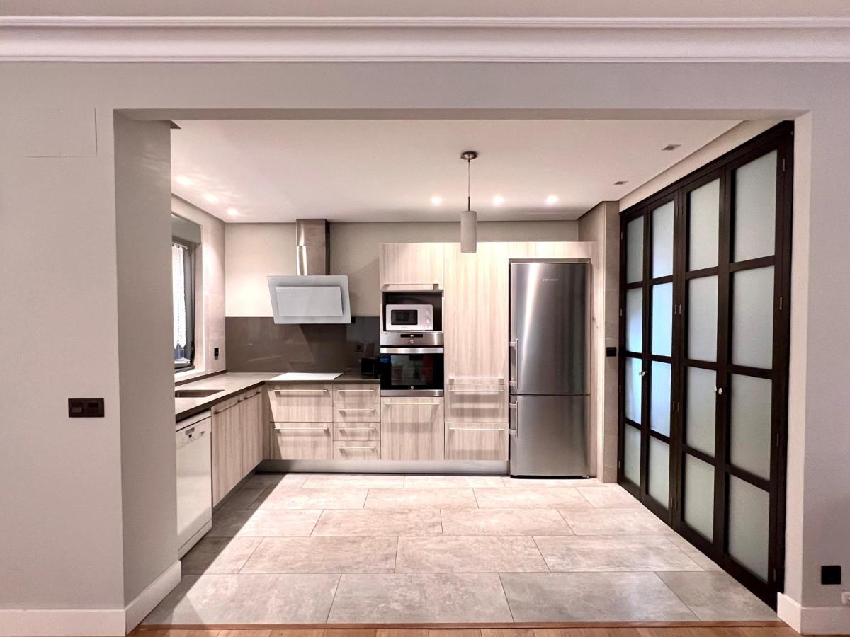 Housing Leon Gran Via Luxe Apartment Ngoại thất bức ảnh