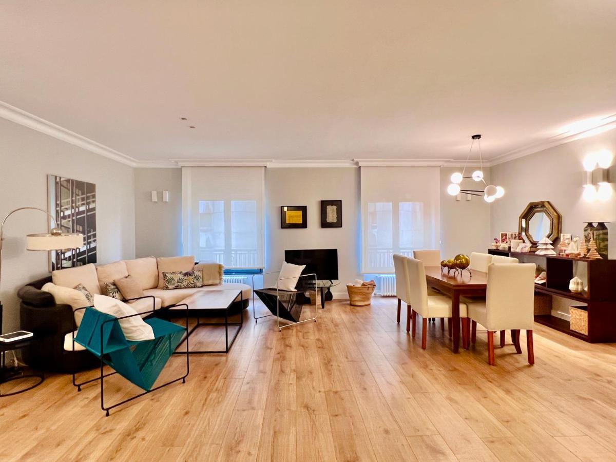 Housing Leon Gran Via Luxe Apartment Ngoại thất bức ảnh